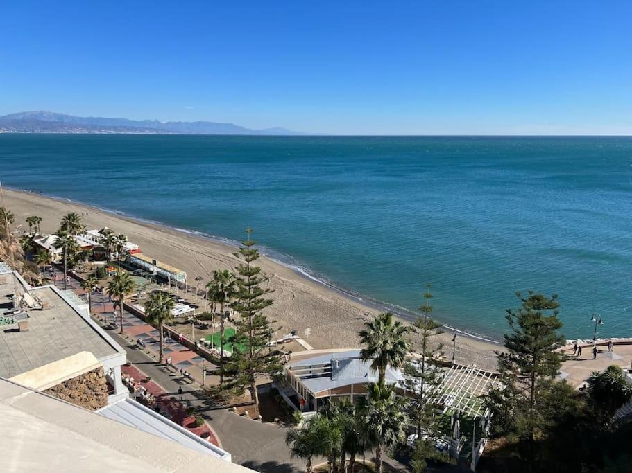 Newly Refurbished Modern 2-Bed Apartment In Heart Of Torremolinos Exterior foto